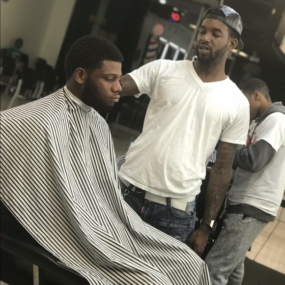 Meet your Posher, Chris - Picture 1 of 1